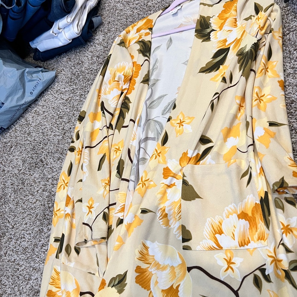 Flora cardigan